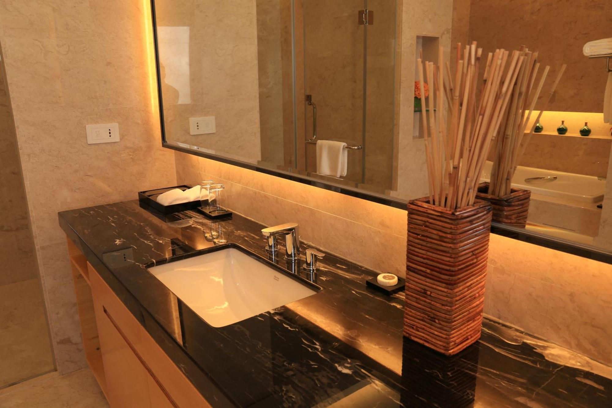 Guangzhou Changfeng Gloria Plaza Hotel Exterior foto